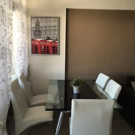 Nadya Apartment